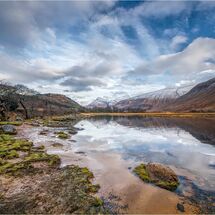 Reflections in the Glen H/C