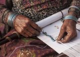 02 The Weaver's Hands by Jane Tearle LRPS