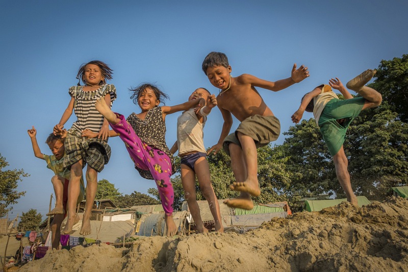 The River Children Myanmar by Jane Tearle