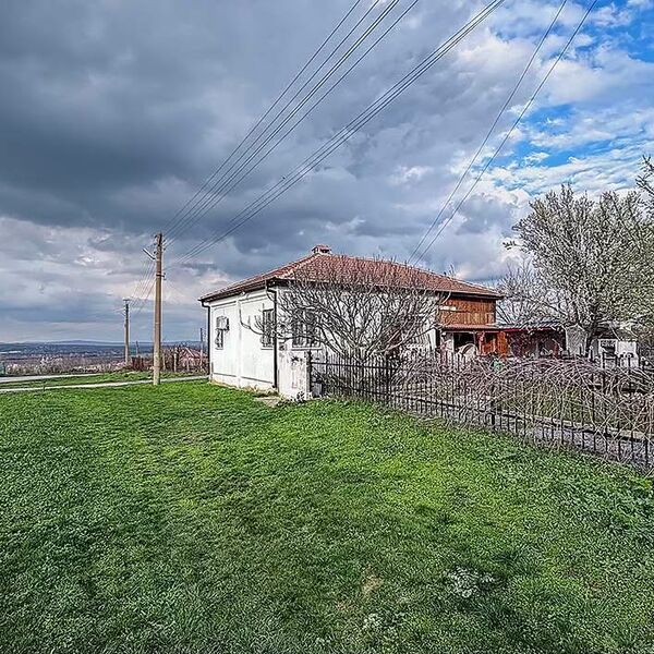 Poachers cottage
