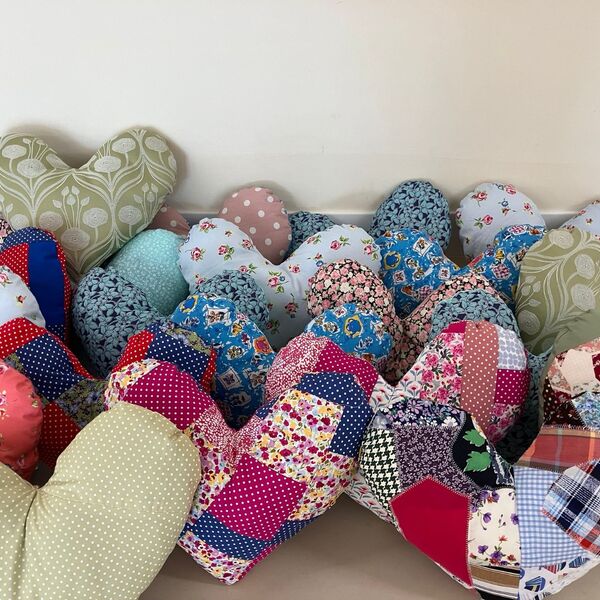 27 heart cushions were delivered to the Breast Cancer Care Unit in Winchester in June 2025.