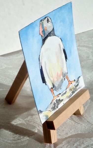 Puffin with easel